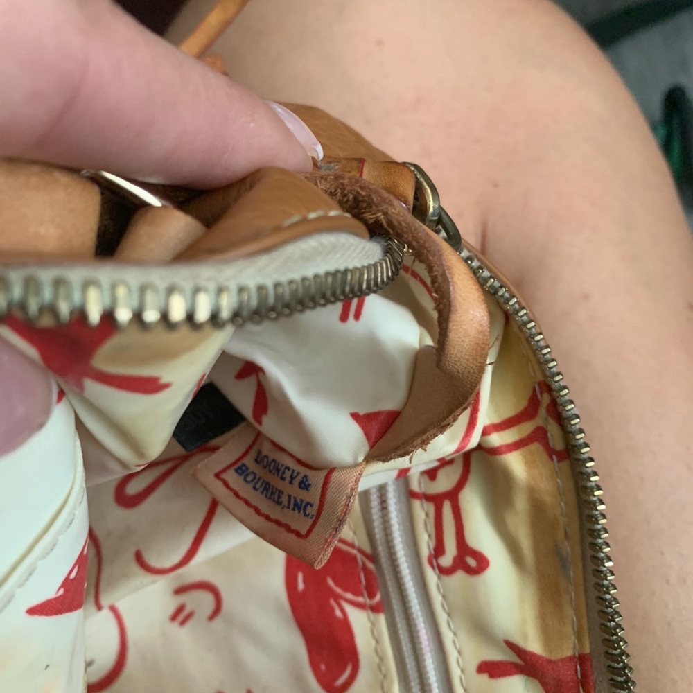 Dooney & Bourke Bag preloved - Picture 5 of 7